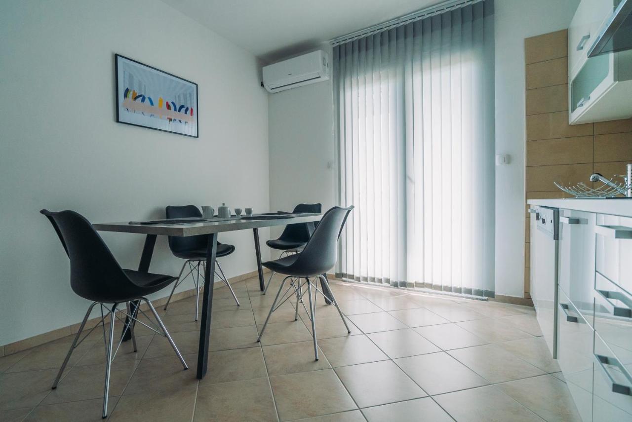 Apartmani Josip Podstrana Exterior photo